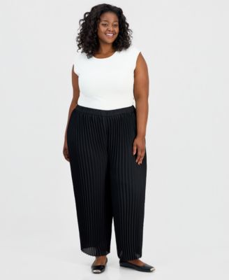 Plus Size Pleated Pull-On Pants