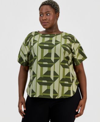 Plus Size Printed Boat-Neck Short-Sleeve Top