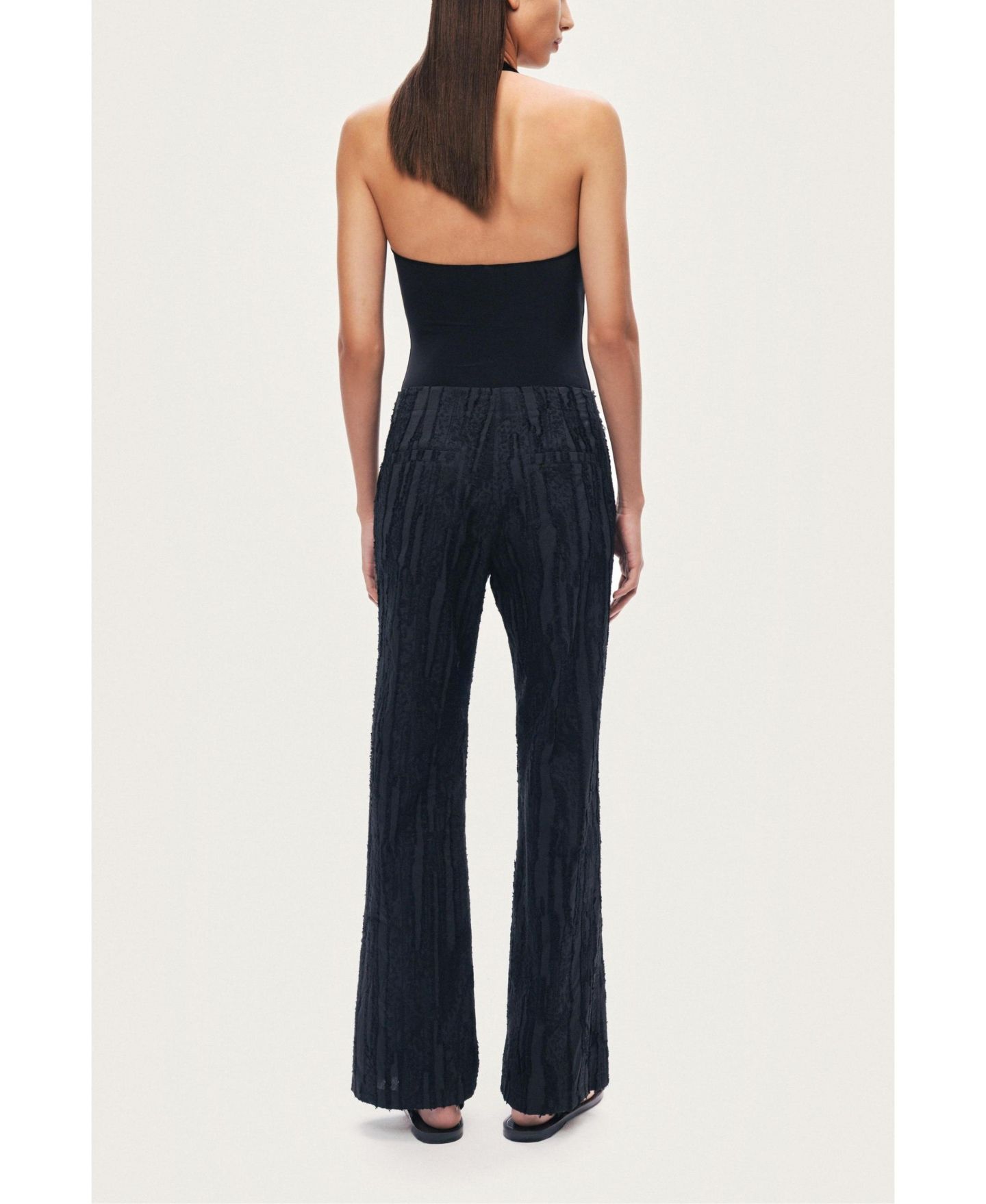 Женская блузка NOCTURNE Halter Deep V — фото 4