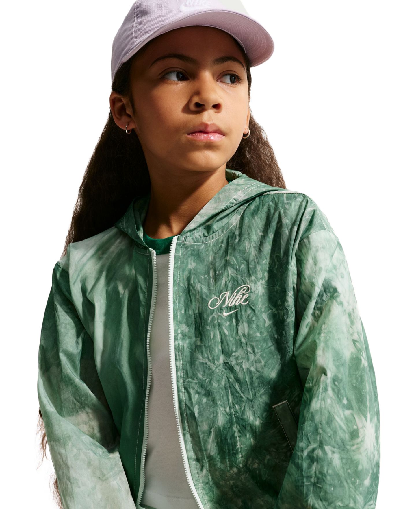Куртка Nike Sportswear Club Woven Track Jacket для девочек, цвет: Зелёный — фото 3
