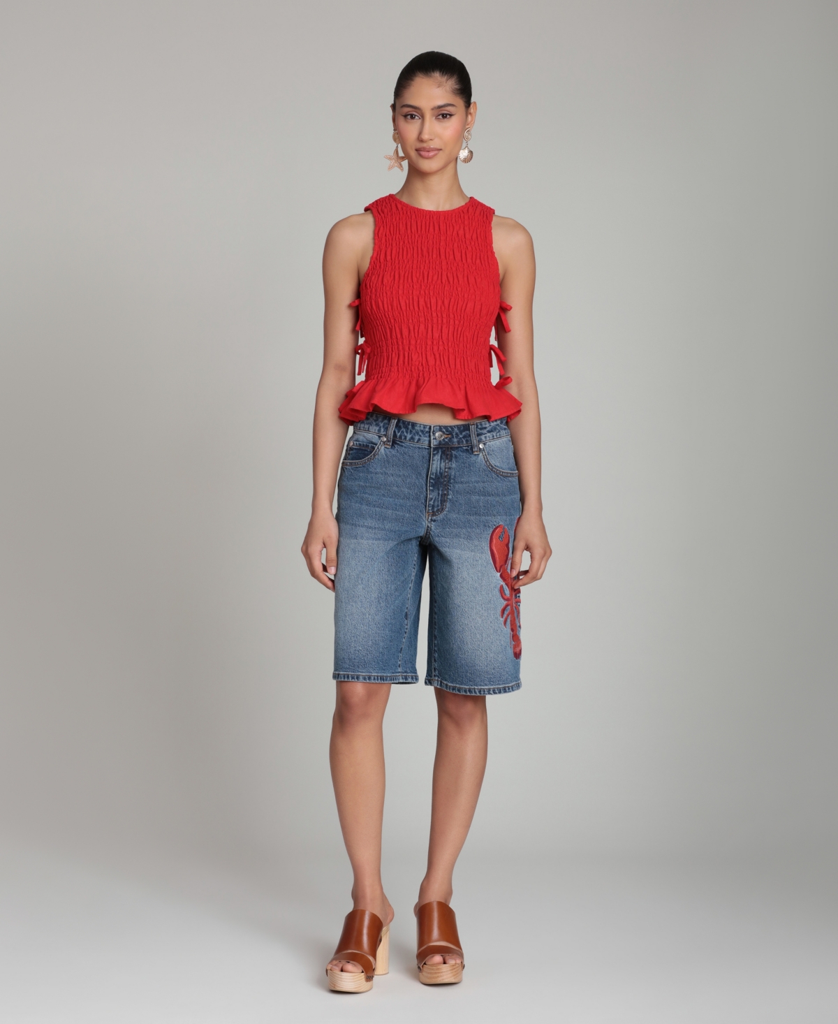 Avec Les Filles Women's Mid-Rise Lobster Embroidered Denim Shorts