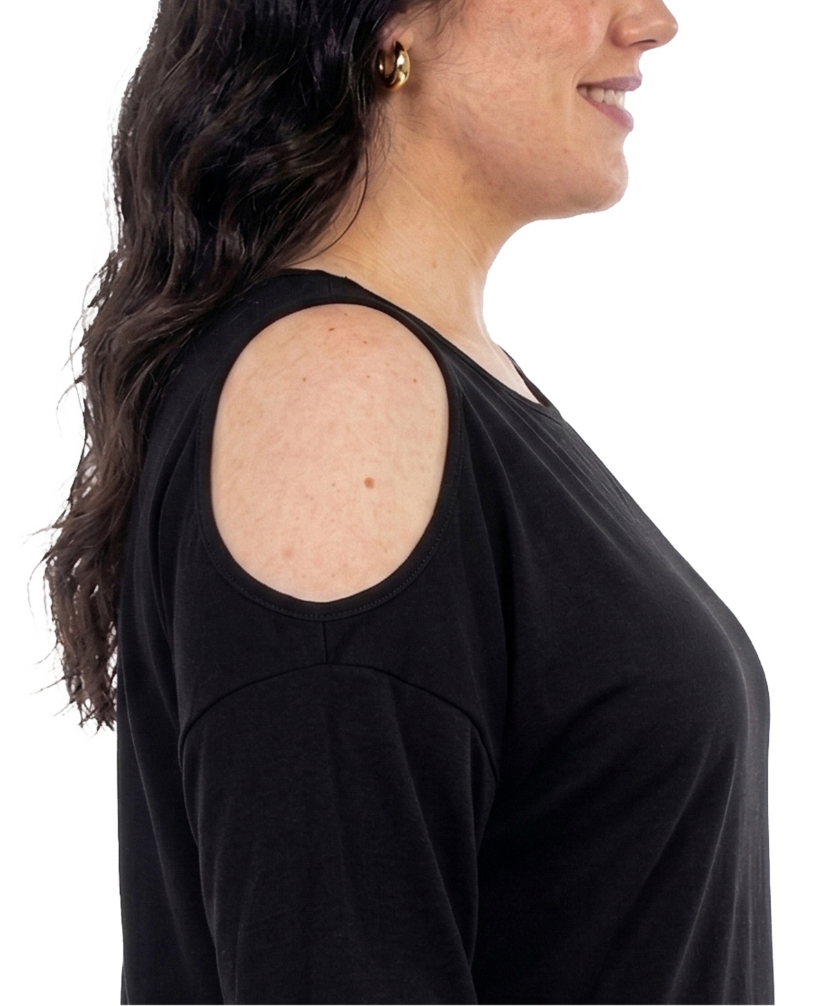 White Mark Plus Casual Cold Shoulder Pullover Top