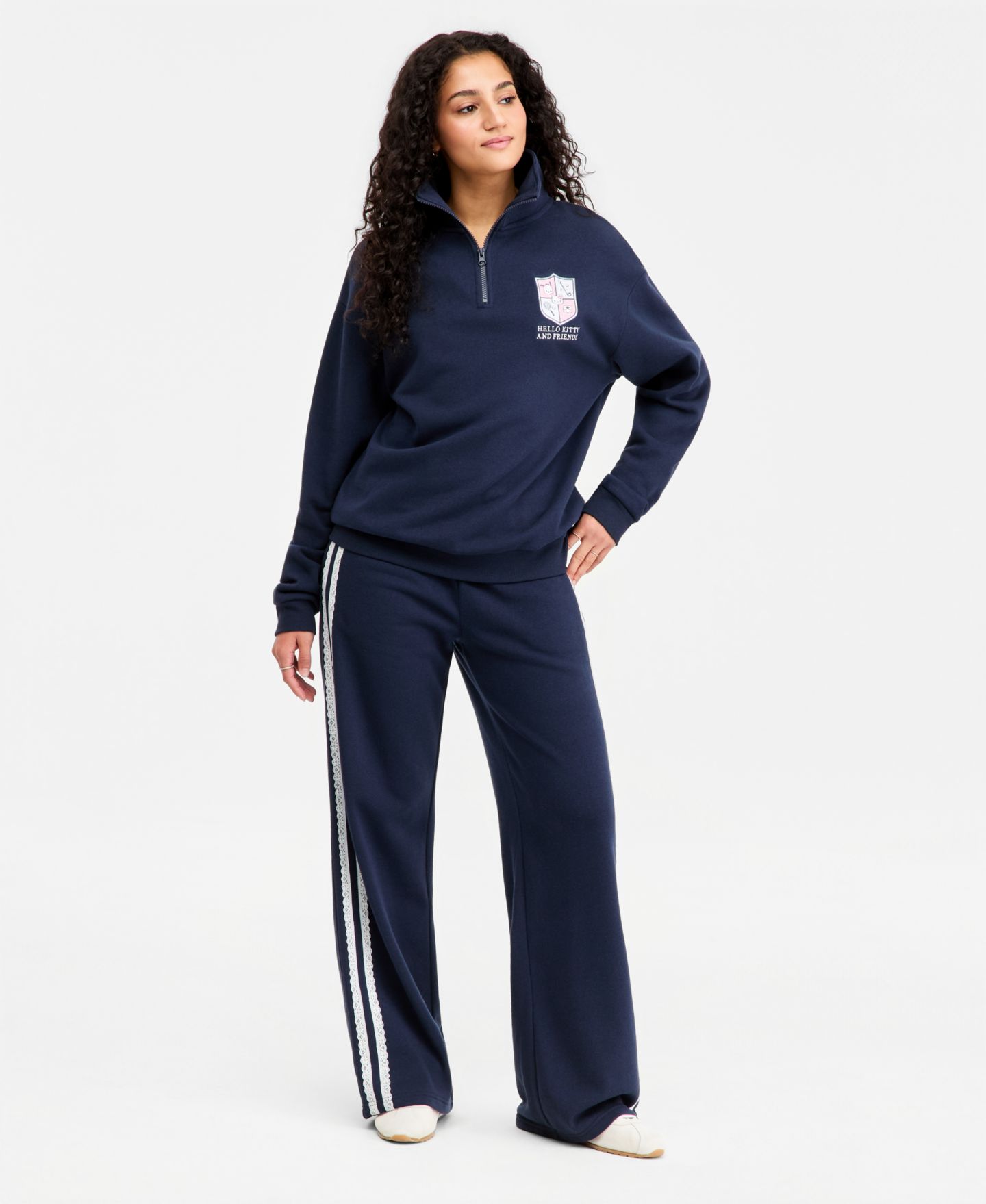 Женская толстовка Love Tribe Juniors' Hello Kitty Match Quarter-Zip, цвет: Тёмно-синий — фото 4
