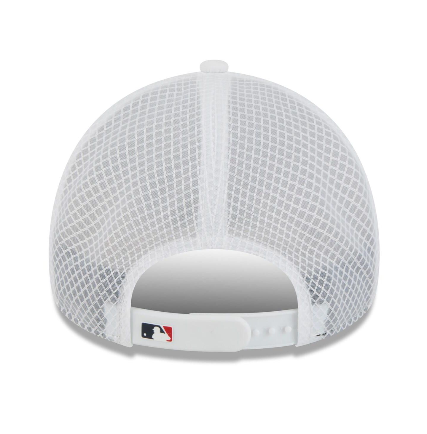 Мужская кепка New Era White Boston Red Sox 2026 Batting Practice Apex 9FORTY Adjustable Trucker Hat — фото 4