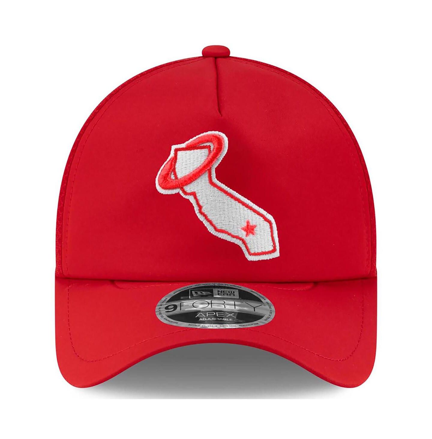 Мужская кепка New Era Red Los Angeles Angels 2026 Batting Practice Alternate Apex 9FORTY Adjustable Hat — фото 2