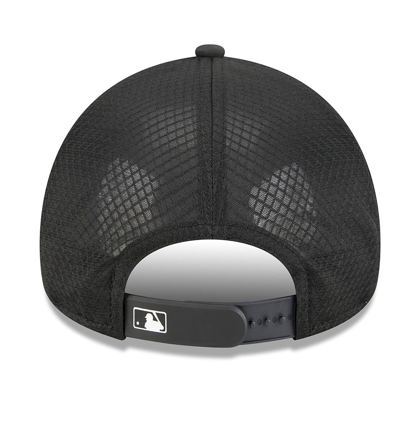 Мужская кепка New Era Black Baltimore Orioles 2026 Batting Practice Alternate Apex 9FORTY Adjustable Hat — фото 4