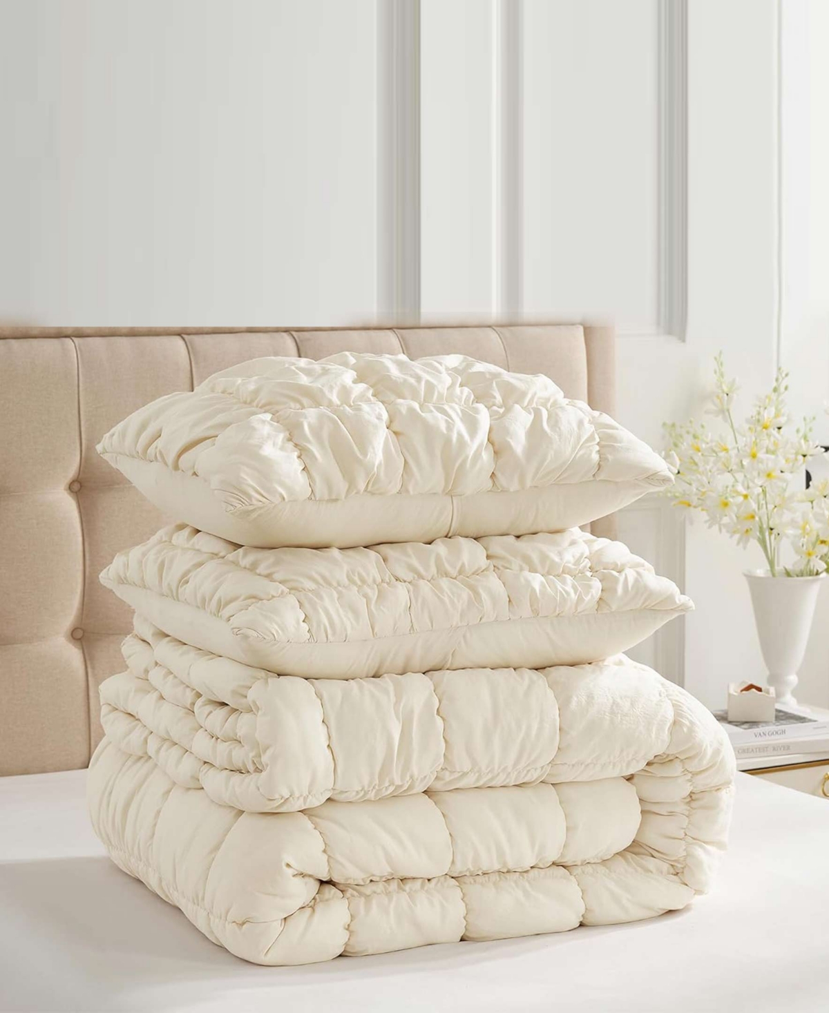 Unikome Modern Style Pintuck All Season Comforter