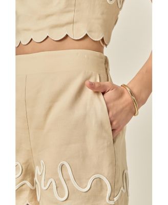 Women's Wavy Embroidered Shorts