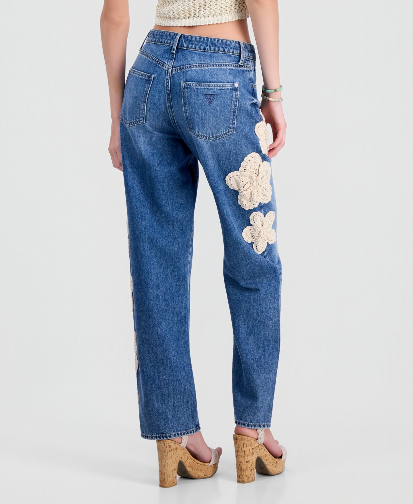 Женские джинсы GUESS Gaia High Rise Floral Crochet Straight-Leg, цвет: Bloomfield — фото 4