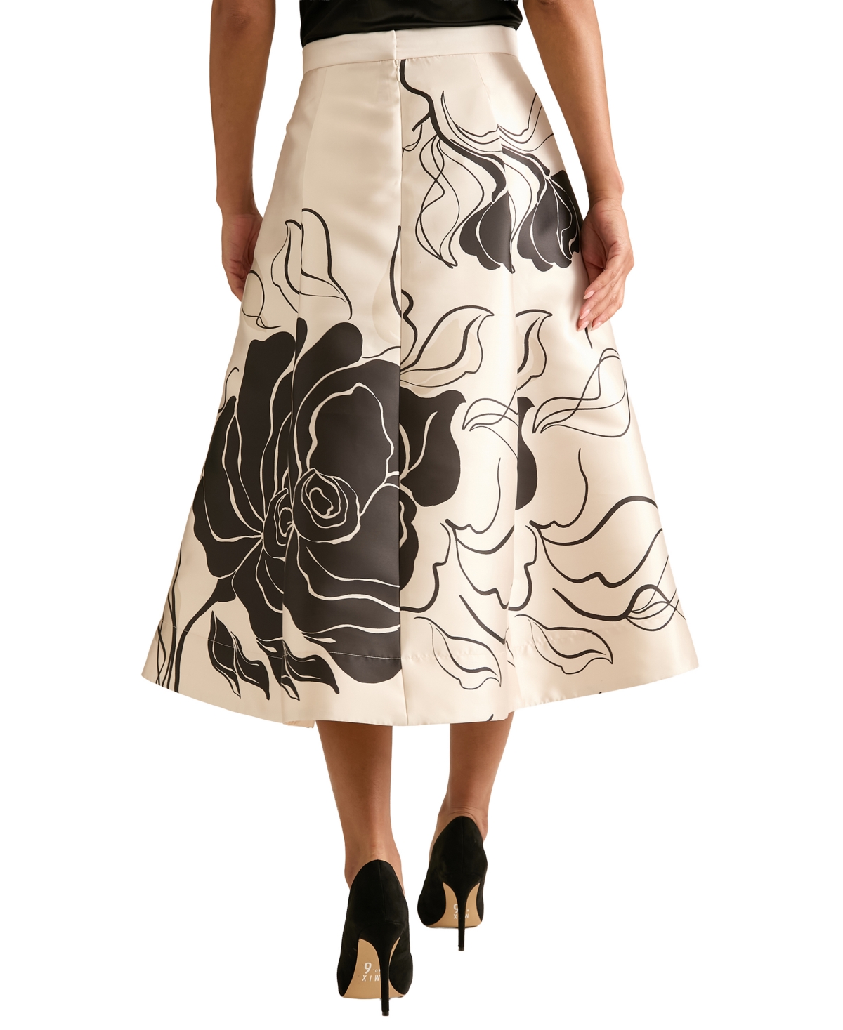 Muse Women's Pleated A-Line Skirt