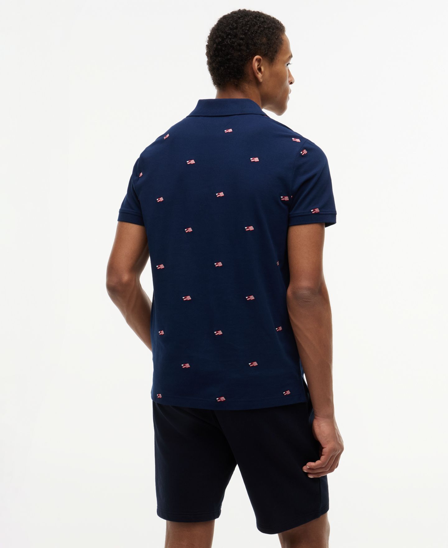 Мужское поло Tommy Hilfiger Embroidered Flag Polo Shirt, цвет: Карбоновый тёмно-синий — фото 4