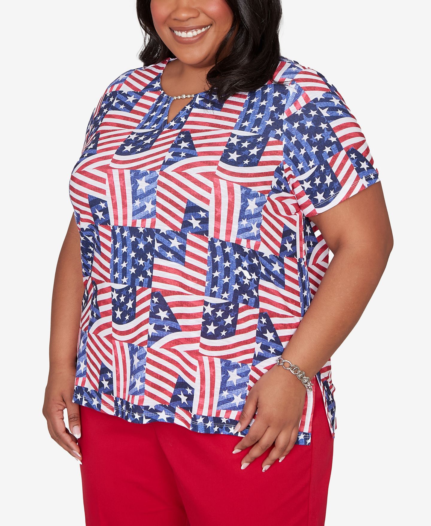 Женская футболка Alfred Dunner Plus Size Lady Liberty American Flag Patchwork, цвет: Синий разноцветный — фото 3