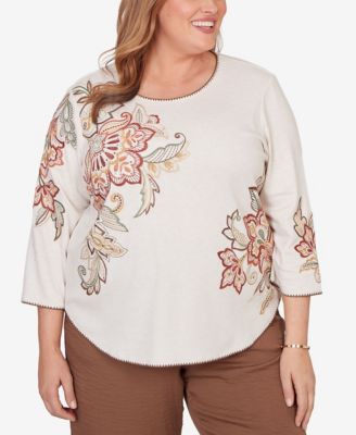 Plus Size Spice Market Asymmetrical Scroll Floral Round Hem Top