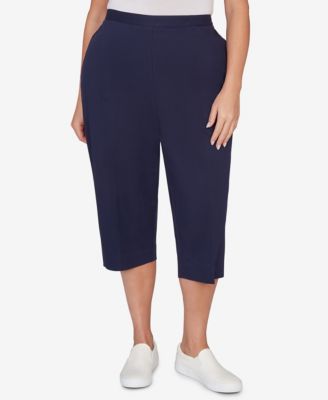 Plus Size Lady Liberty Heat Set Side Seam Pocket Capri Pants