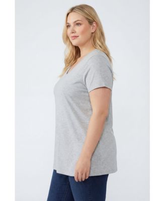 Plus Size Perfect Three-Quarter Sleeve V-Neck Tunic