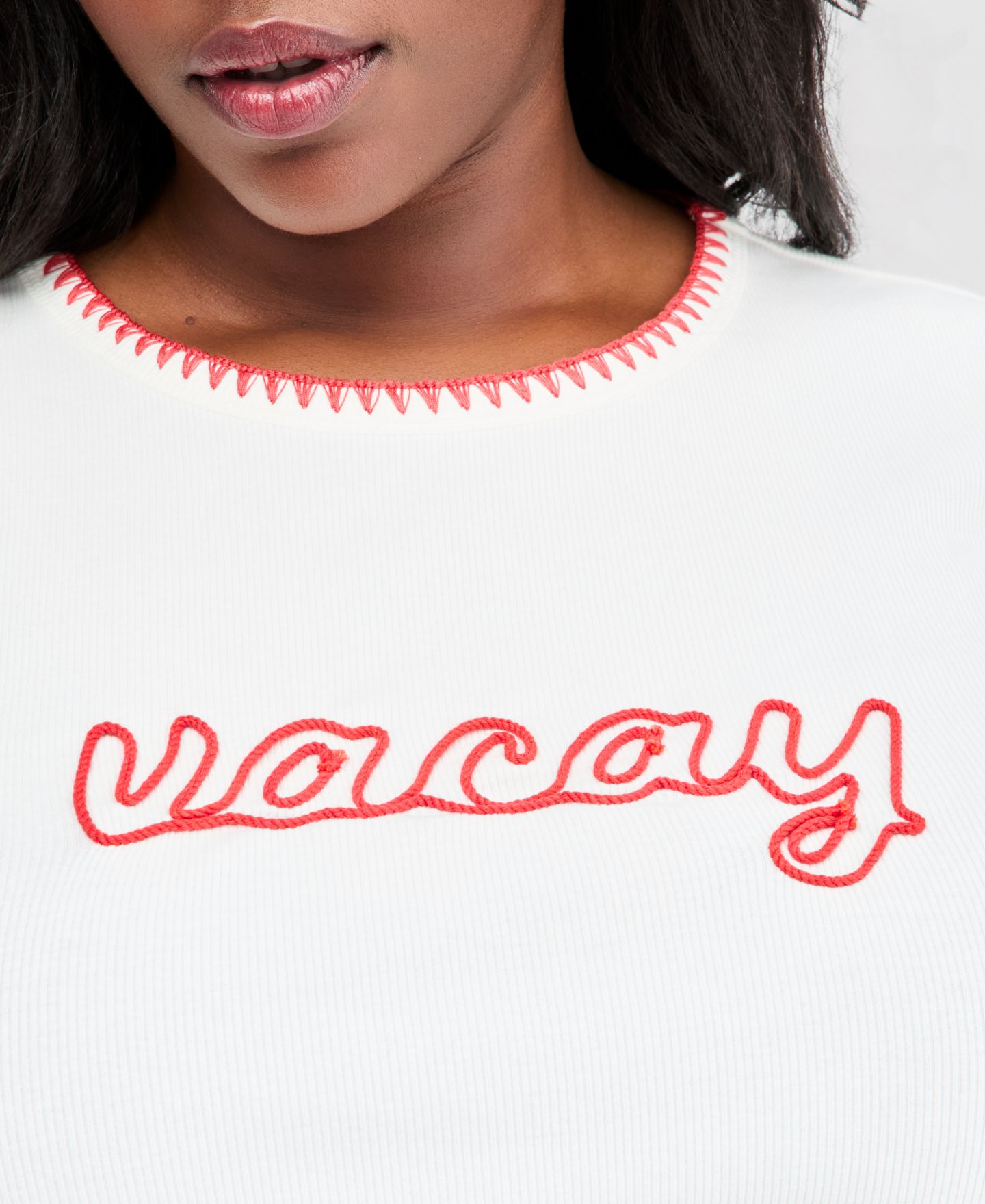 Женская футболка On 34th Plus Short-Sleeve Vacay Graphic, цвет: Зимняя слоновая кость — фото 3