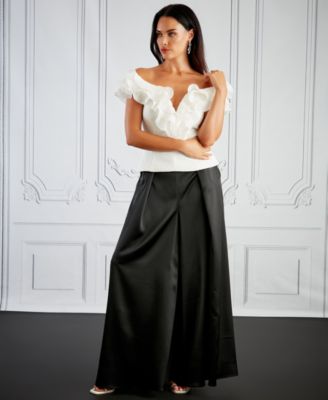 Women's Ruffle Off-The-Shoulder Top