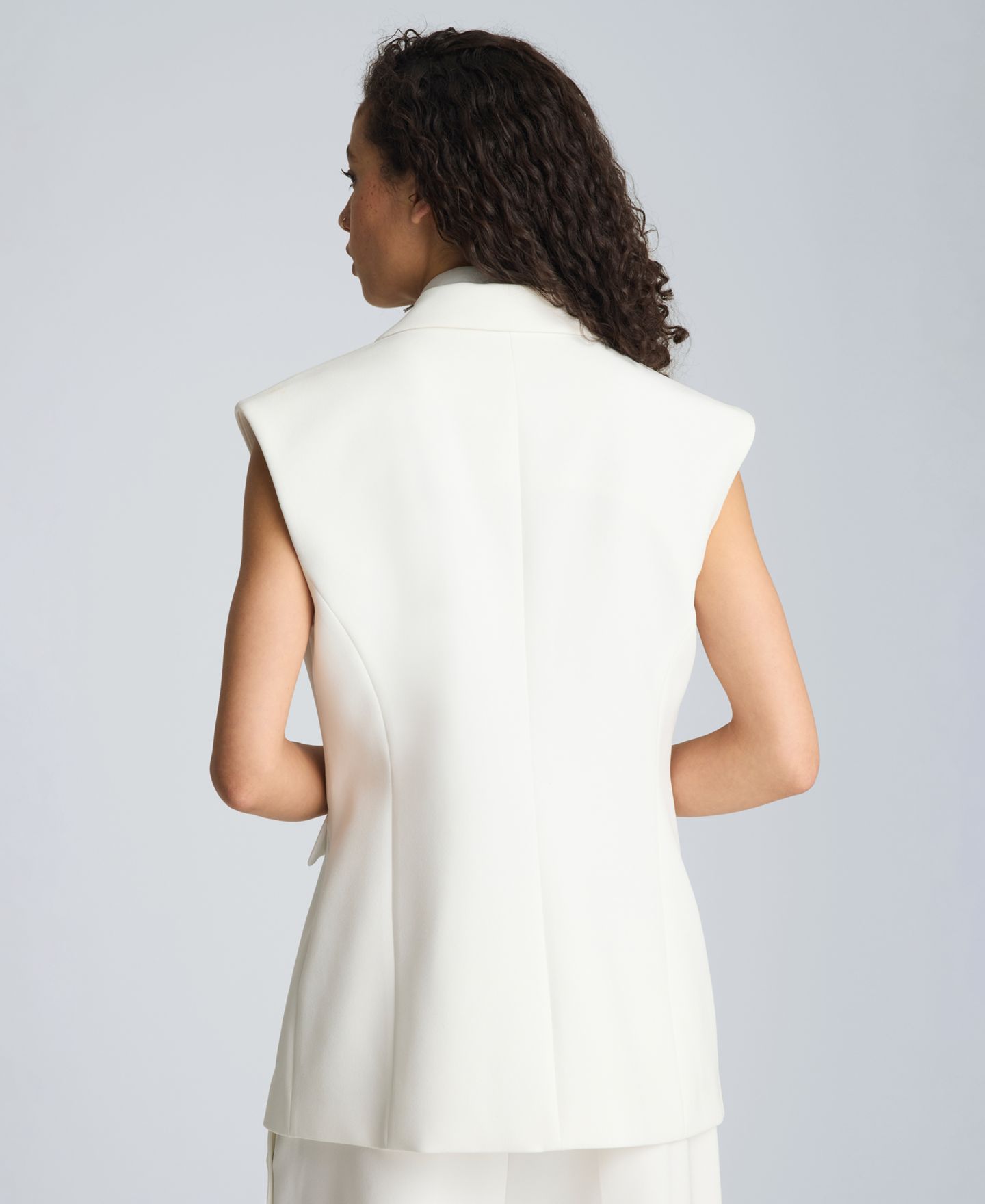 Женский жилет Kenneth Cole Sleeveless Vest with Removable Sheer Shirt, цвет: Чистый белый — фото 5