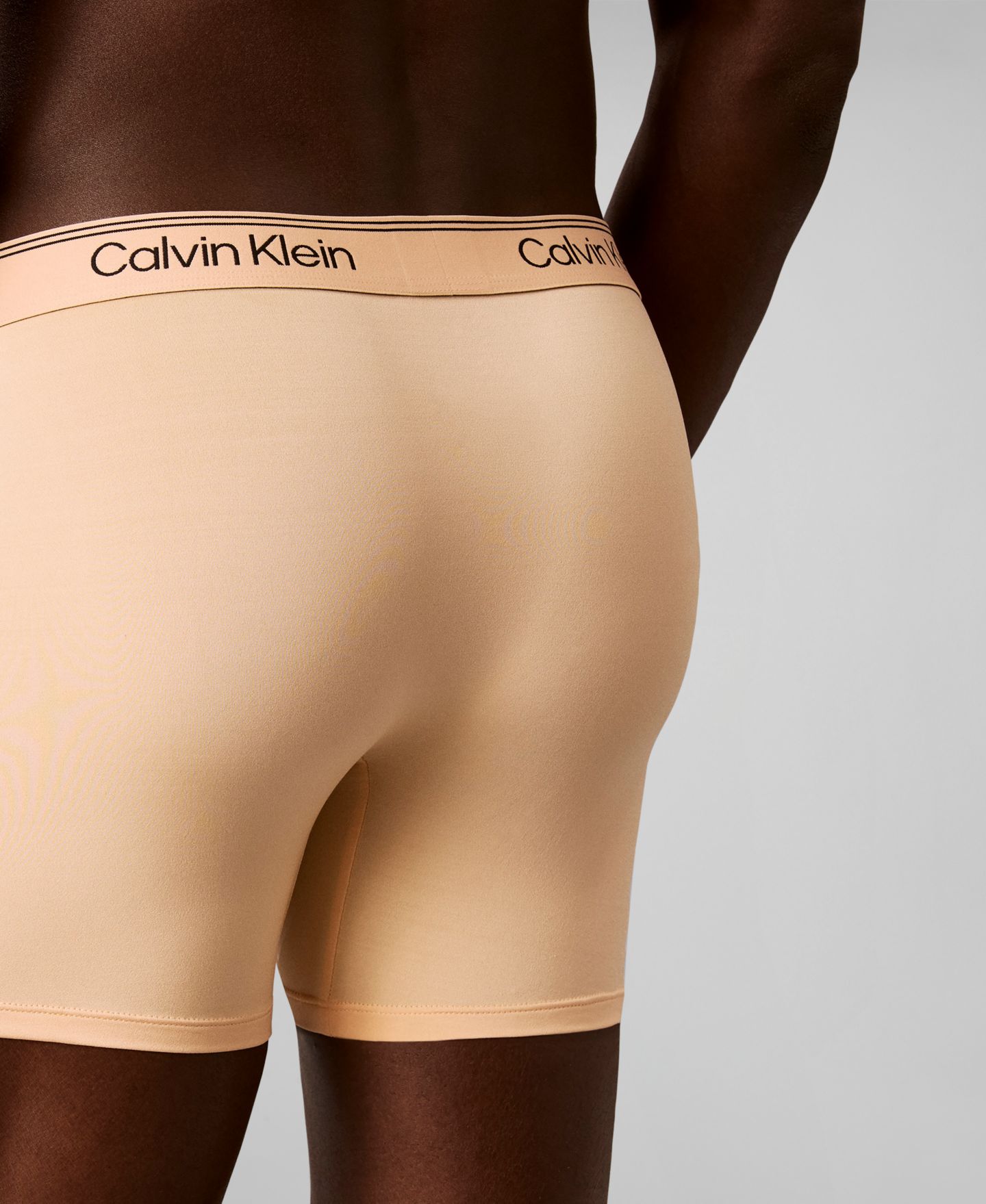 Трусы-боксеры для мужчин, микрофибра, стрейч, 4 шт. — Calvin Klein, цвет: Чёрный / Персиковый, вариант 1 — фото 5