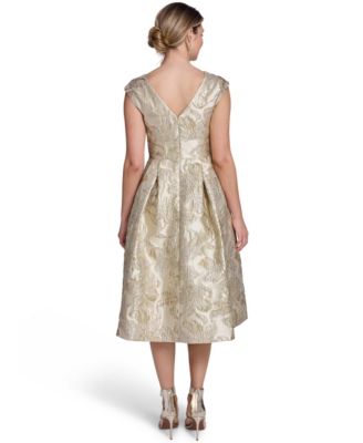 jessica howard champagne dress Jessica Howard Petite Glitter Lace Capelet Dress