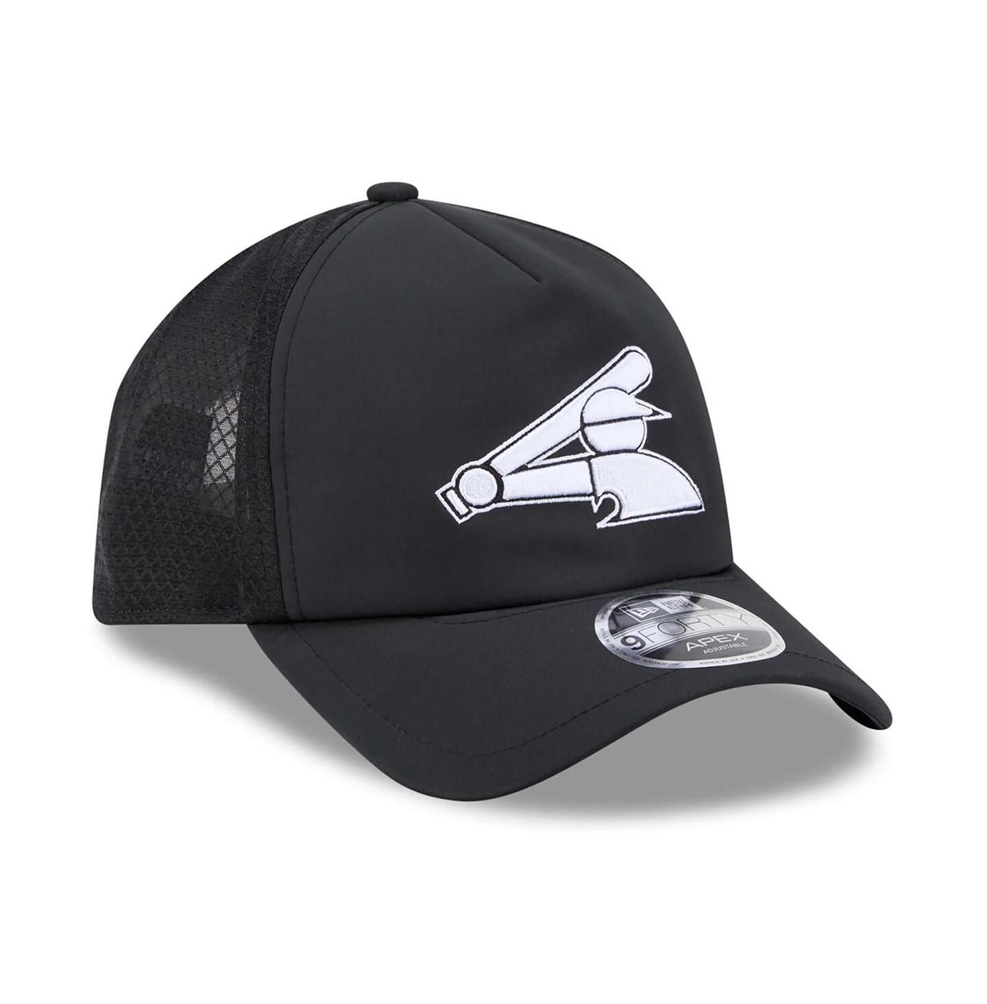Мужская кепка New Era Black Chicago White Sox 2026 Batting Practice Alternate Apex 9FORTY Adjustable Hat — фото 3