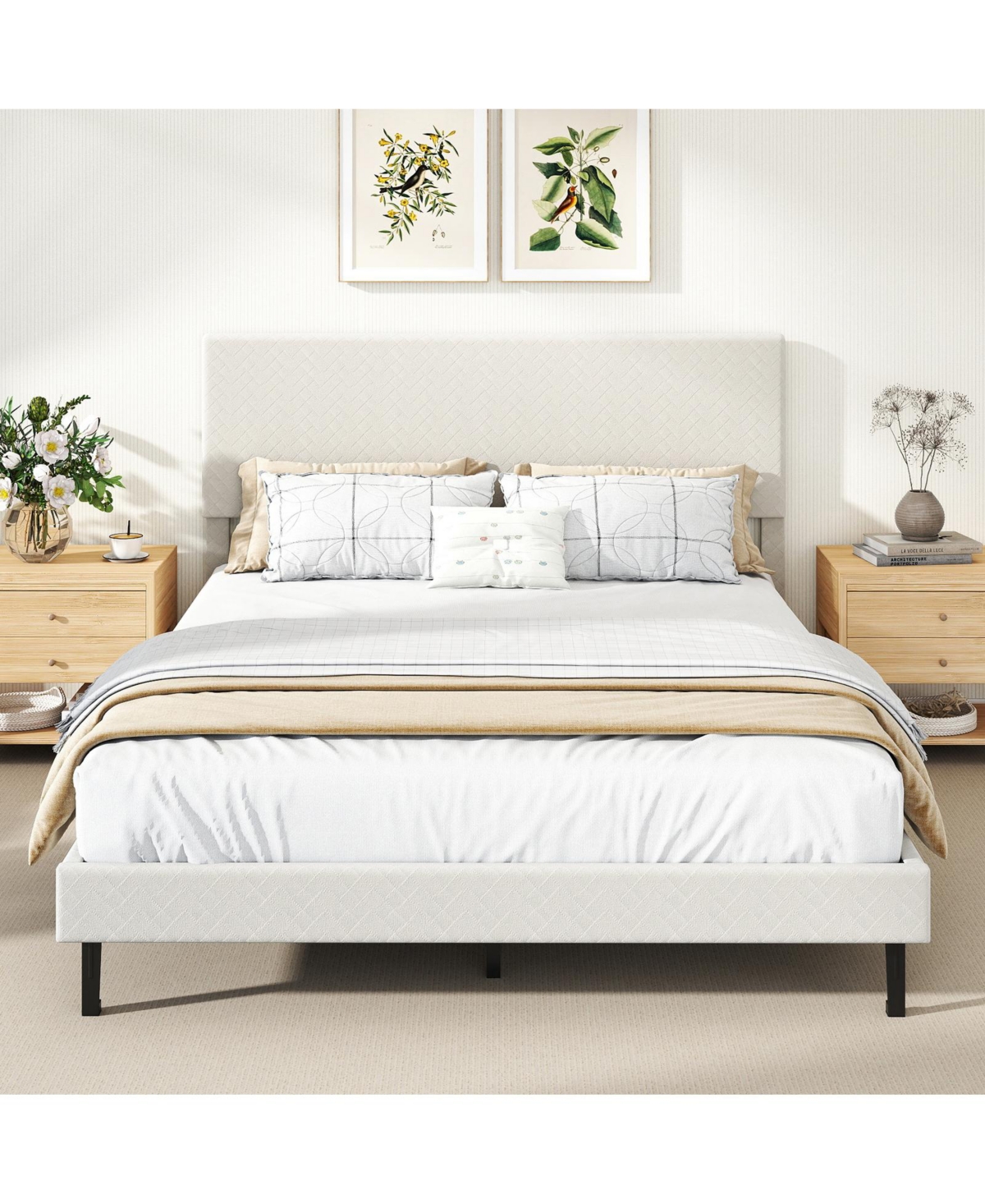 Slickblue Upholstered Velvet Platform Bed with Chevron Headboard