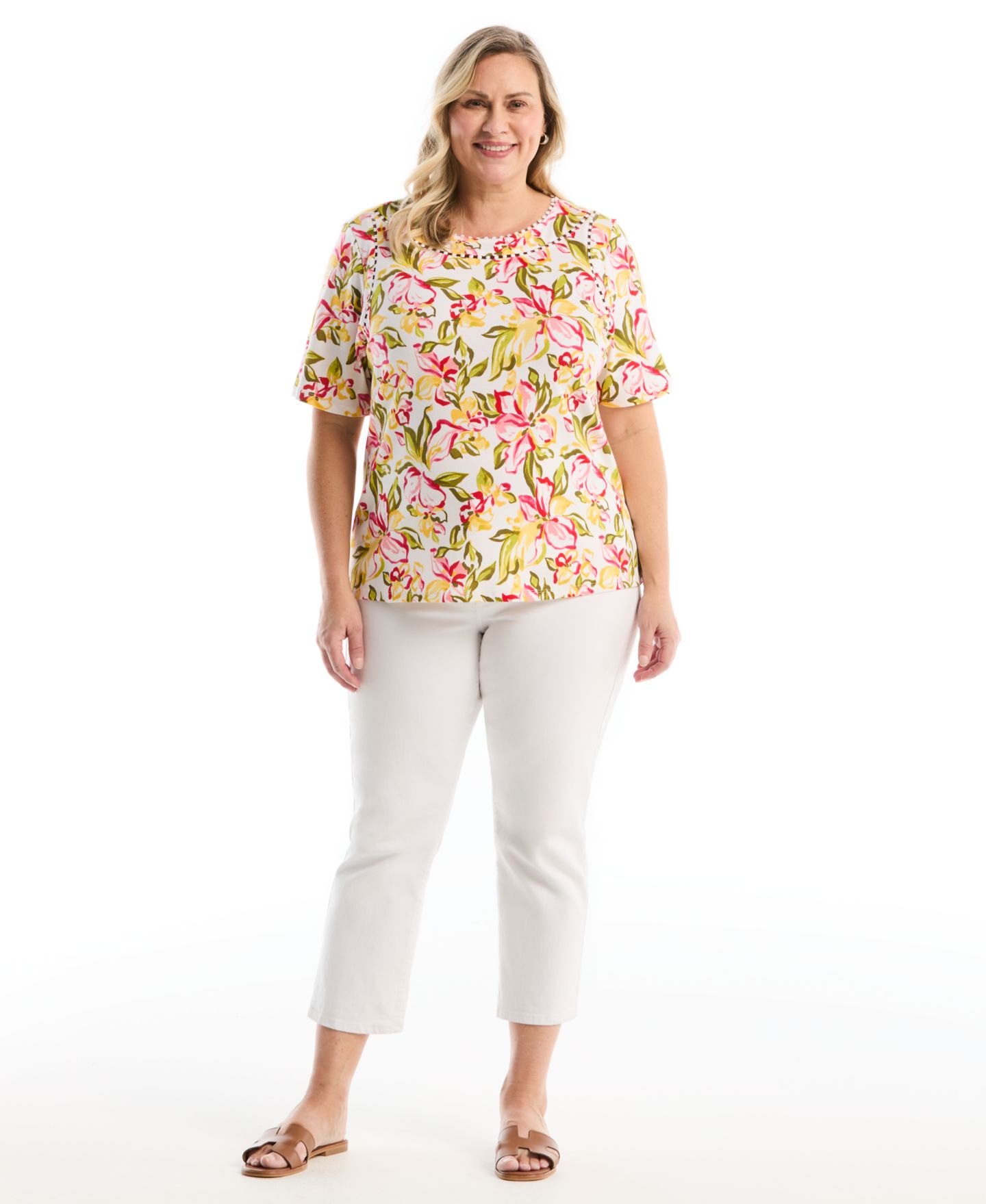 Женский топ Rafaella Plus Size Petal Print Pom Trim Detail Short-Sleeve, цвет: Белый — фото 2