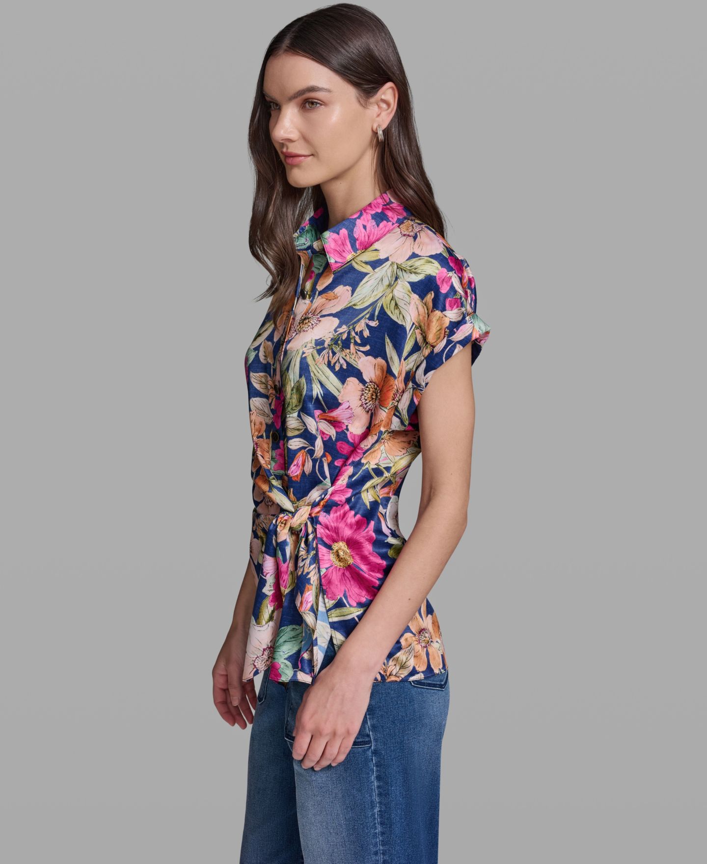 Женская блузка KARL LAGERFELD PARIS Short-Sleeve Side-Tie Blouse, цвет: Пудровый разноцветный — фото 3
