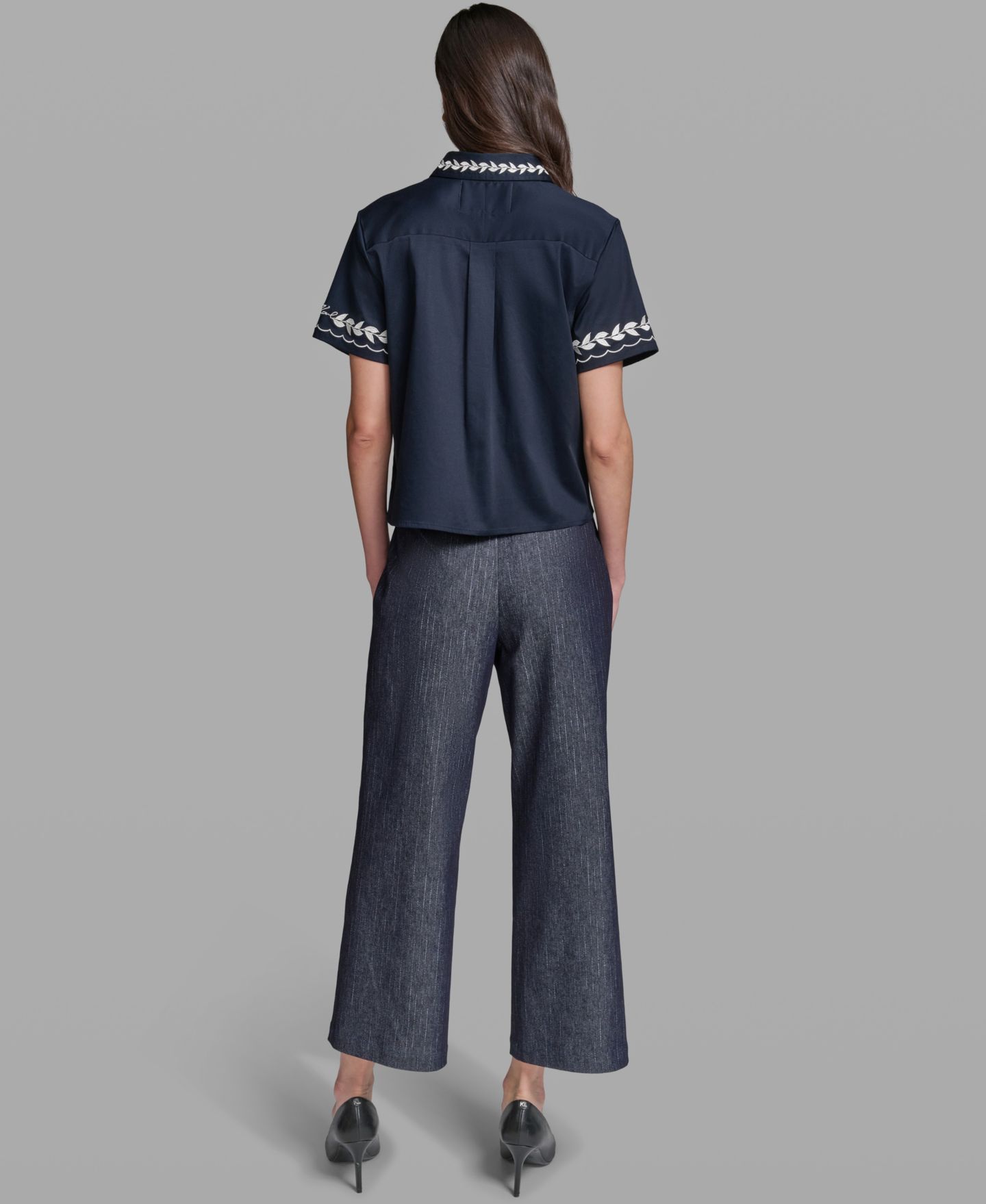 Женская рубашка KARL LAGERFELD PARIS Short-Sleeve Embroidery, цвет: Тёмно-синий — фото 6