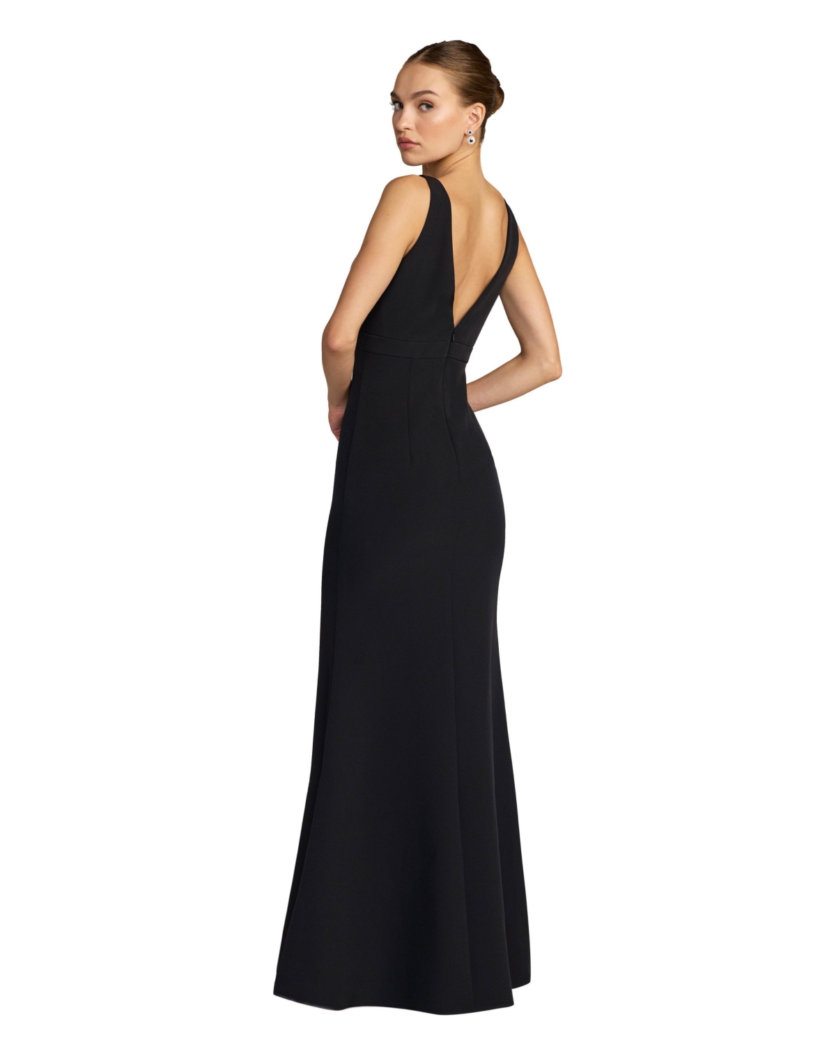 Mac Duggal Petite Crepe Sleeveless V Neck Sheath Gown With Bow