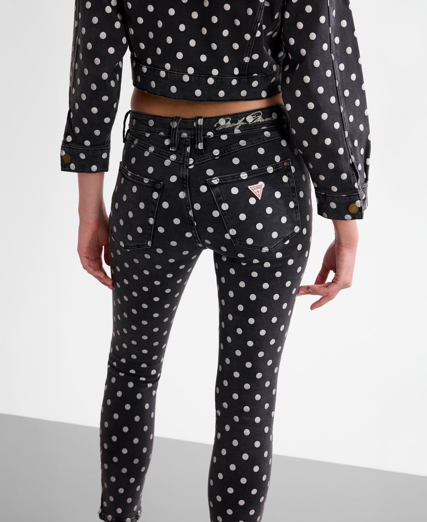 Женские джинсы GUESS Marilyn 3-Zip Anniversary Skinny, цвет: Dots Archive — фото 4