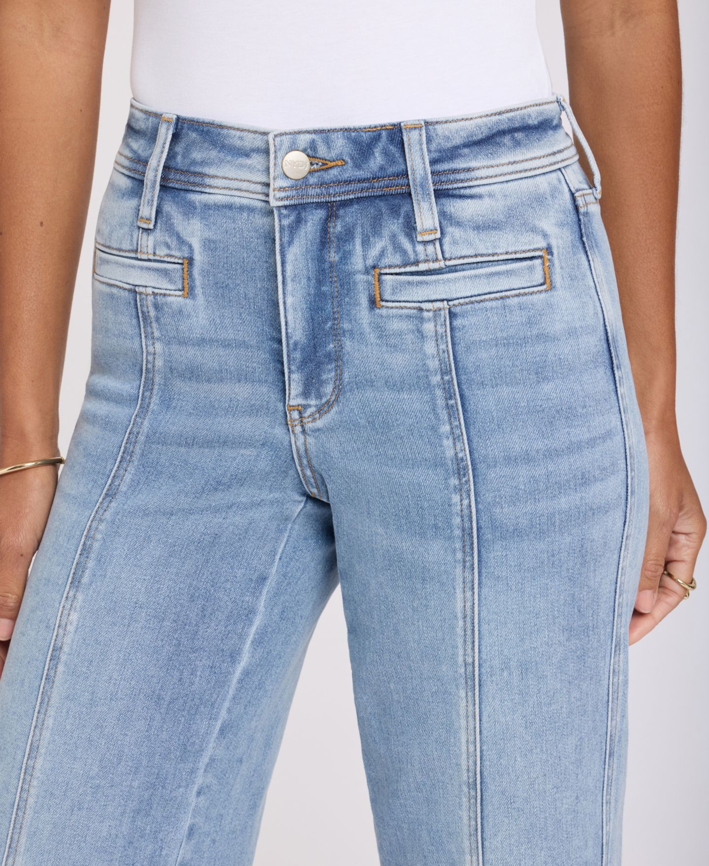Женские джинсы NYDJ Petite Teresa Wide-Leg Ankle Jeans with Lift Tuck Technology, цвет: Туманный — фото 6