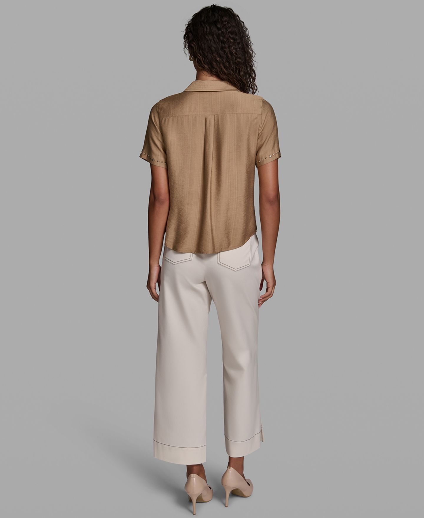 Женская блузка KARL LAGERFELD PARIS Petite Short-Sleeve Blouse, цвет: Cartouche — фото 6