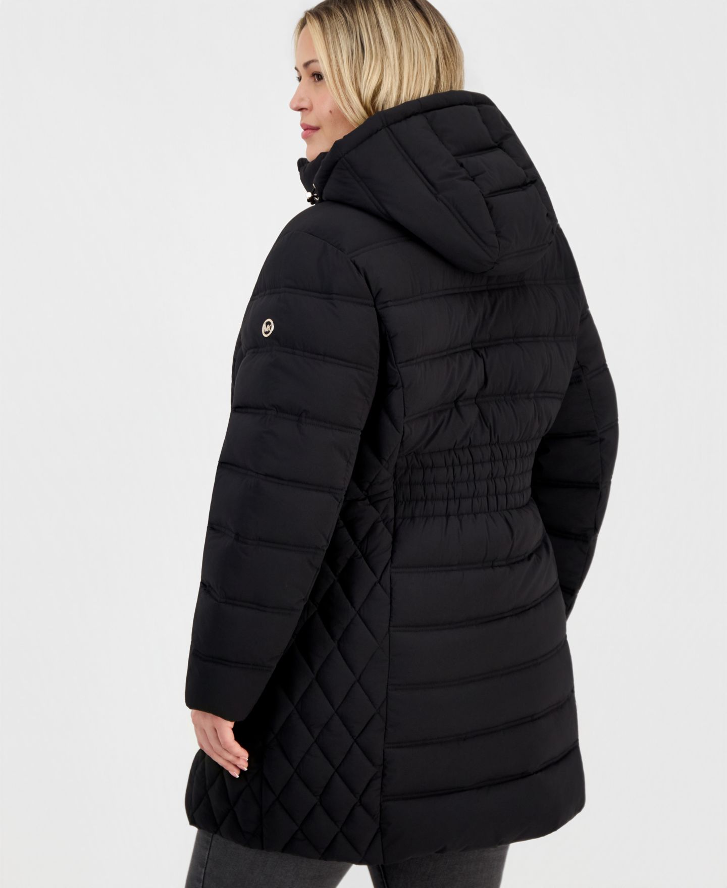 Женская куртка Michael Kors Plus Size Hooded Packable Puffer, цвет: Чёрный — фото 2