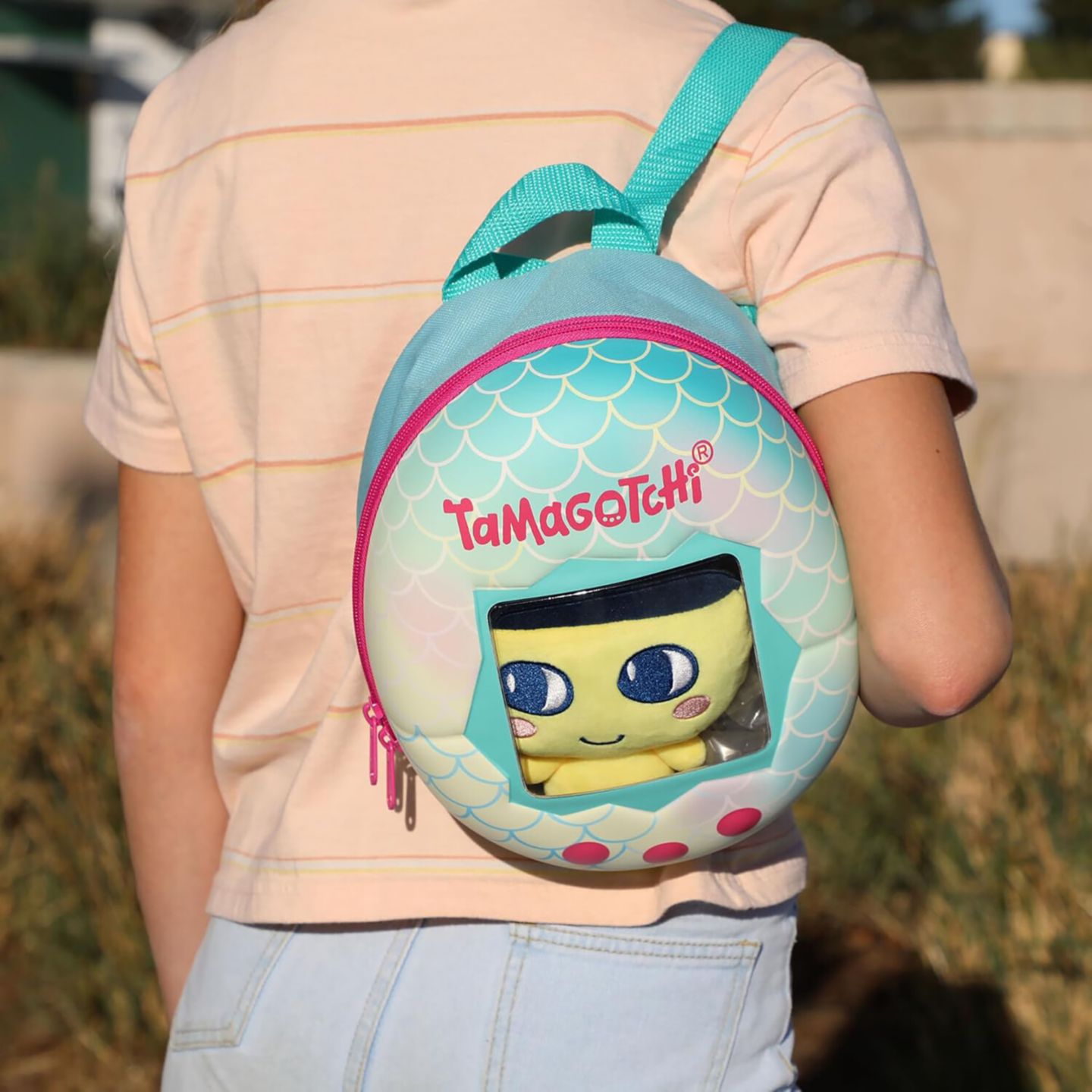 Детские мягкие игрушки Bandai Tamagotchi - Adventure Companion Backpack - Mametchi Plush — фото 3