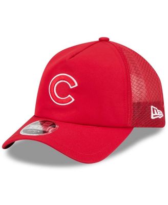 Men's Red Chicago Cubs 2026 Batting Practice Apex 9FORTY Adjustable Trucker Hat