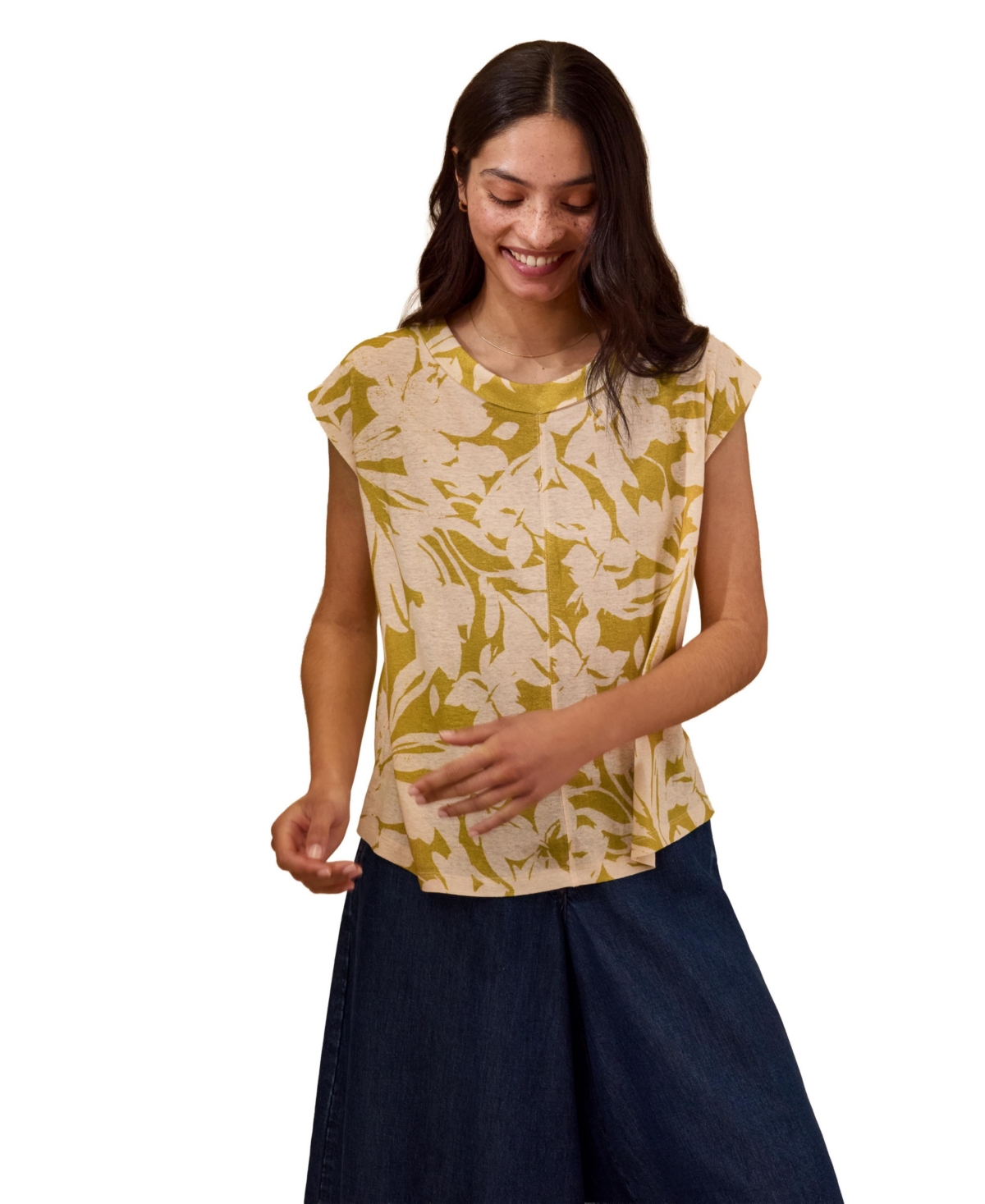Celtic & Co. Women's Sleeveless Floral Jersey Top