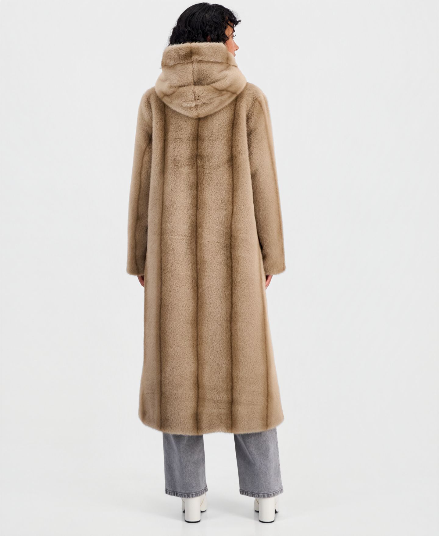 Женское пальто Jones New York Maxi Hooded Faux Fur, цвет: Бежевый полосатый норковый — фото 2