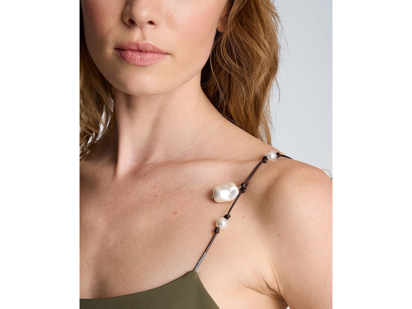 Женское платье Kenneth Cole Bubble Hem Mini with Imitation Pearl Charm Straps, цвет: Зелёный — фото 4