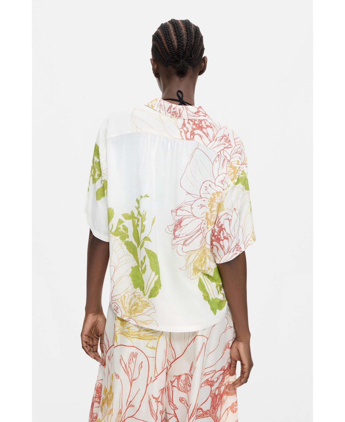 Женская рубашка Desigual Short-sleeved floral, цвет: Белый — фото 5