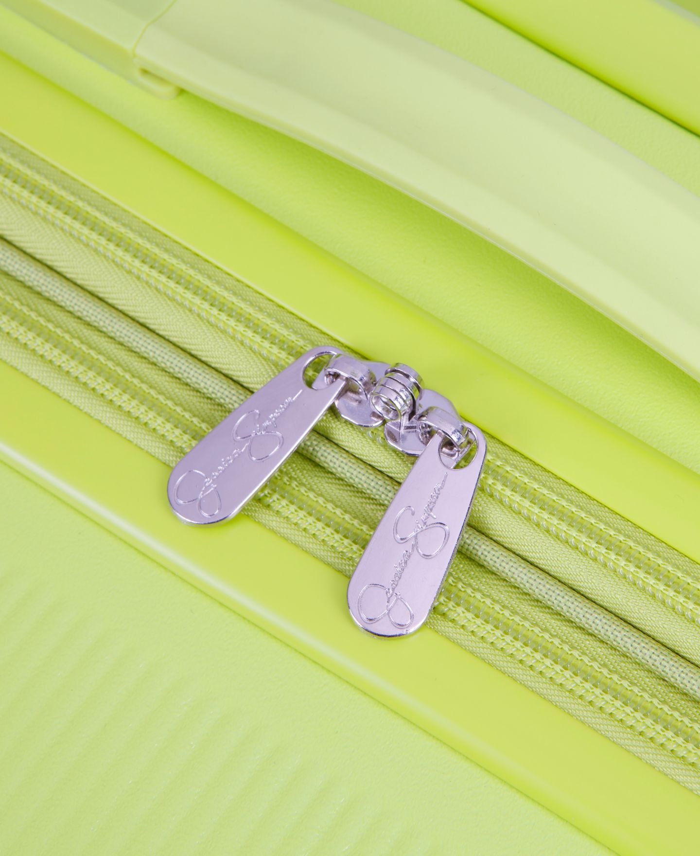 Чемоданы Jessica Simpson Sydney 3 Piece Hardside Spinner Luggage Set, цвет: Limeade — фото 25
