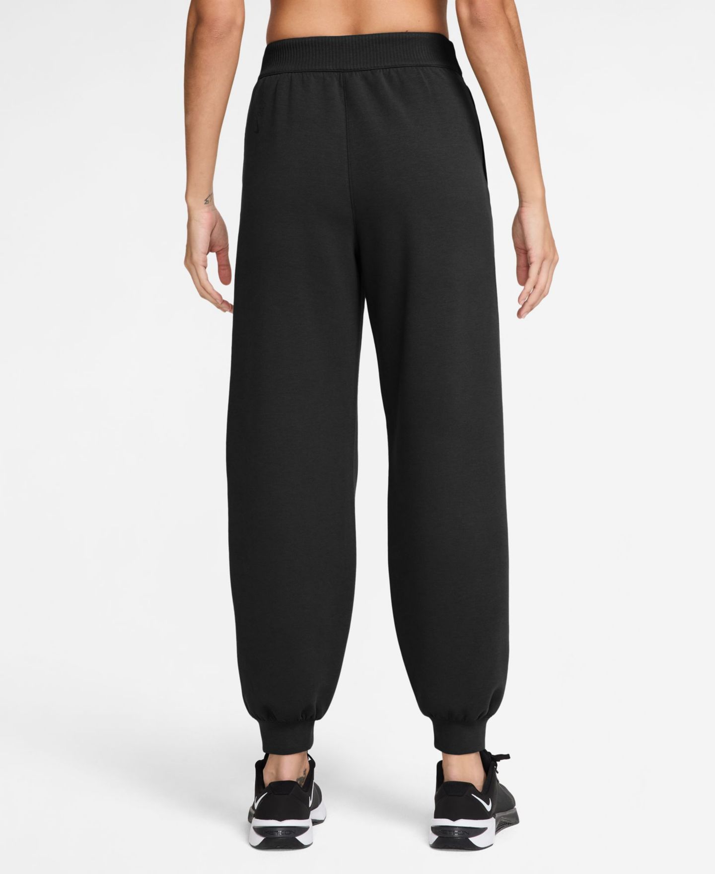 Женские брюки Nike 24.7 ImpossiblySoft Dri-FIT High-Rise, цвет: Чёрный / Дымчатый серый — фото 3
