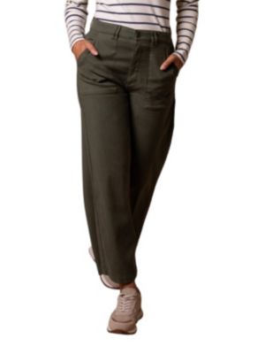 Women's Wide Leg Pleat Front Pant
