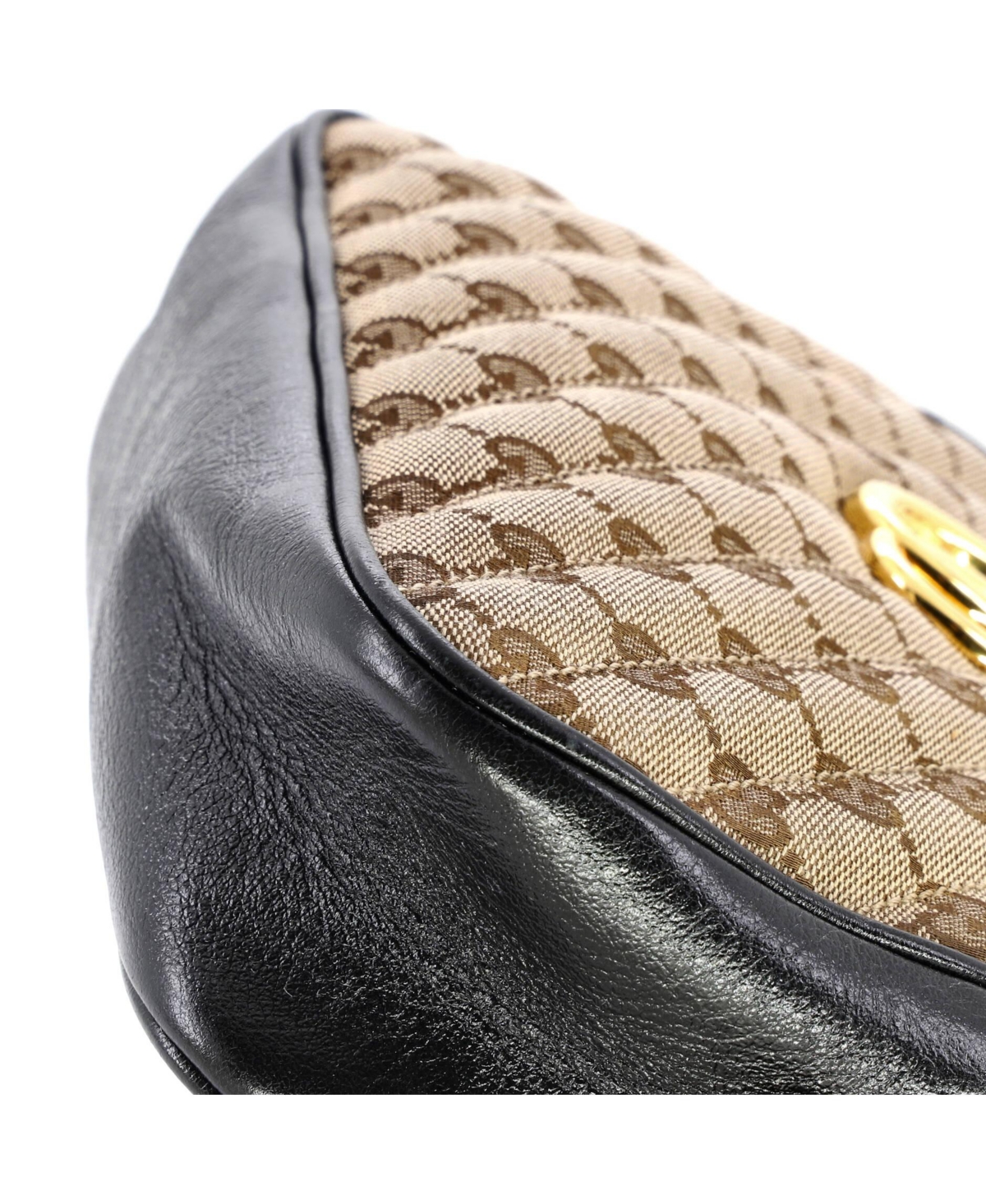 Pre-Owned Gucci Small Gg Marmont Shoulder Bag Diagonal Quilted Gg Canvas with Leather