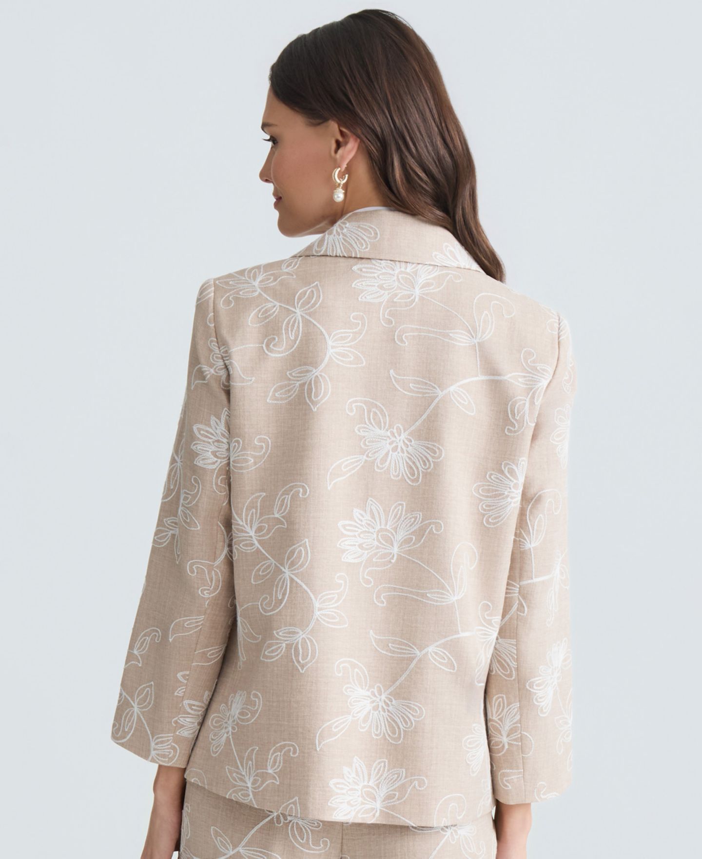 Женская куртка Kasper Boxy Floral Embroidered Jacket, Regular & Petite, цвет: Меланжевый / Белый — фото 7