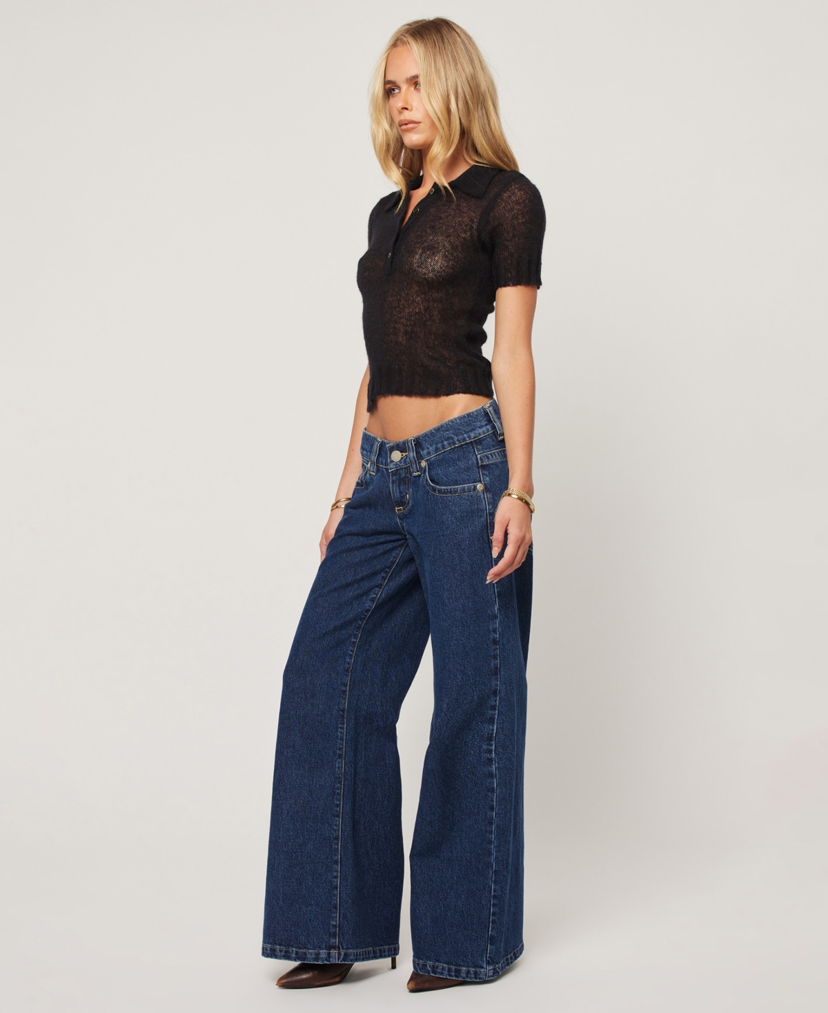 Abrand Women's 00 Tara Low-Rise Wide-Leg Jeans