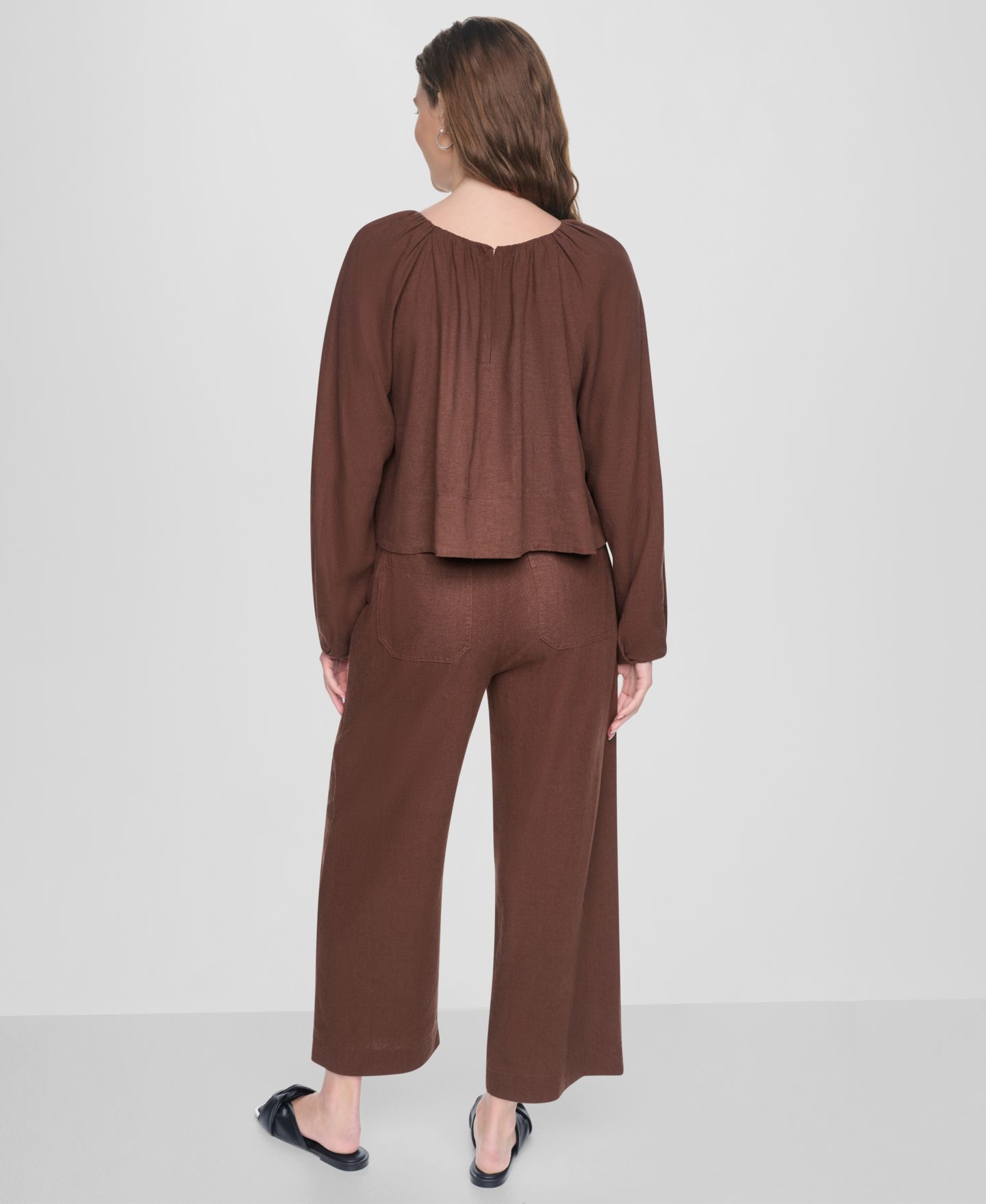 Женский топ DKNY Jeans Raglan Long-Sleeve Shirred Neckline, цвет: Каштановый — фото 5