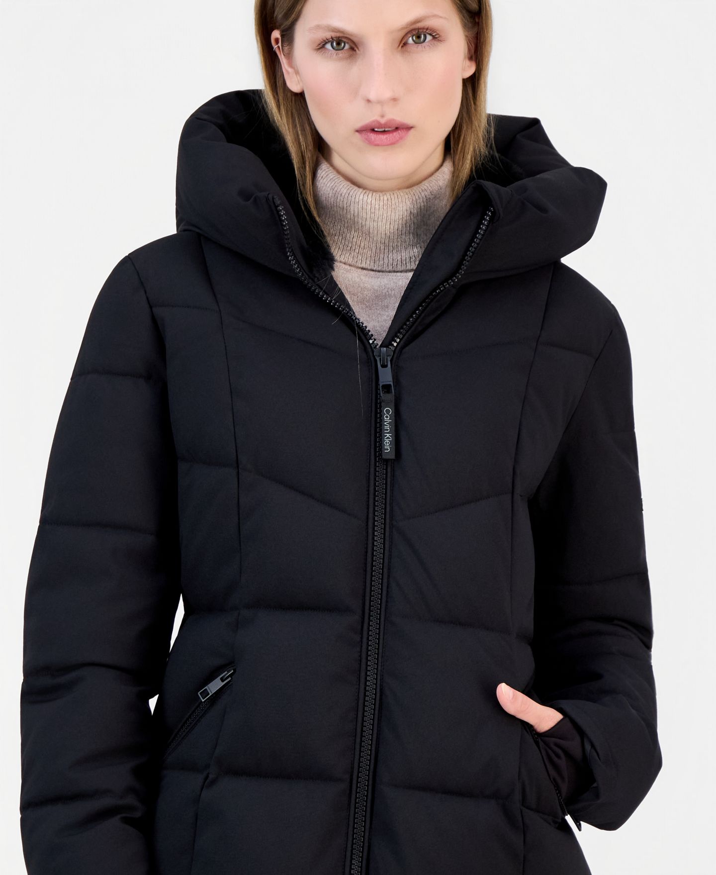 Женская куртка Calvin Klein Hooded Zippered Puffer, цвет: Чёрный — фото 3