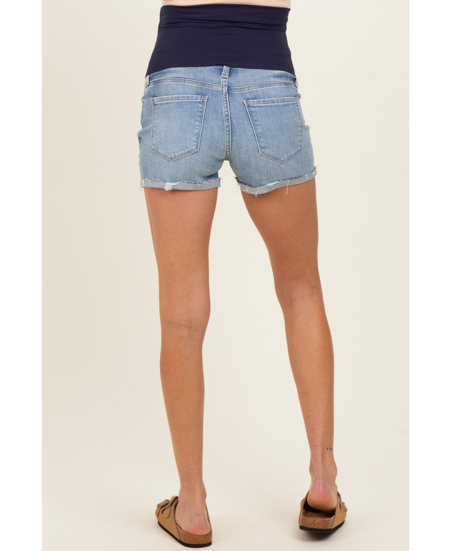 Женские шорты Pinkblush Light Blue Raw Cuffed Hem Denim Shorts, цвет: Светлый синий — фото 5