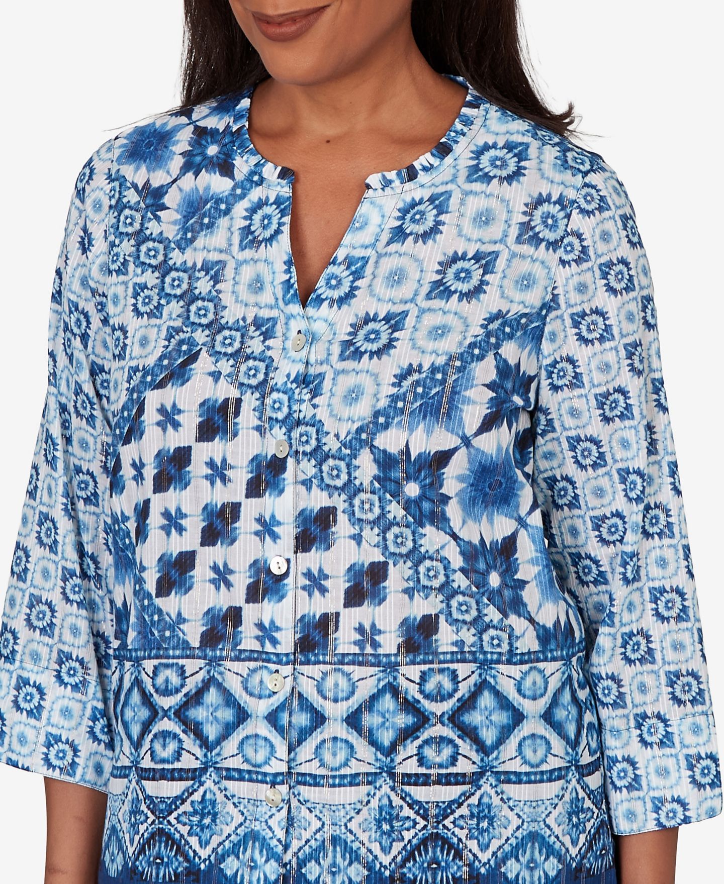 Женский топ Alfred Dunner Petite Ikat Tie-Dye Patchwork Henley, цвет: Синий — фото 4